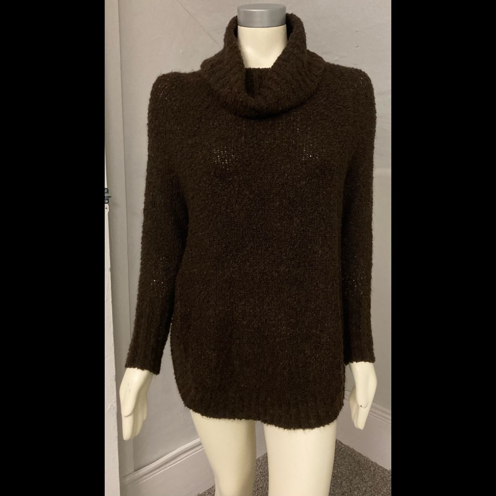 Chocolate high neck u shape sweater